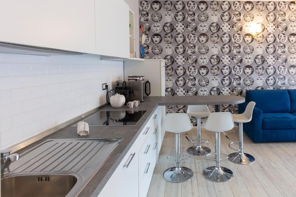 My Charming Apartments Ai Navigli-Vigevano Suite ميلان المظهر الخارجي الصورة