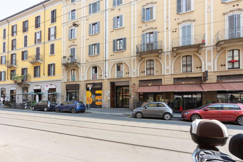 My Charming Apartments Ai Navigli-Vigevano Suite ميلان المظهر الخارجي الصورة